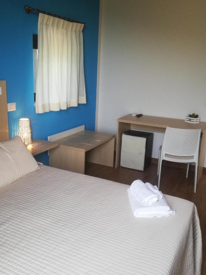 La Porta Delle Gole Hotell Motta Camastra Eksteriør bilde
